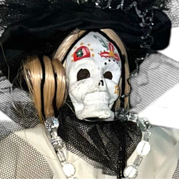Everyone’s favorite Victorian skeleton!  She likes to greet your guests! New - Picture 3 of 9